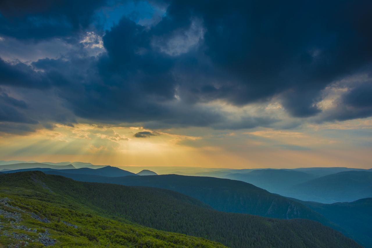 Gite Du Mont-Albert - Sepaq Sainte Anne des Monts ภายนอก รูปภาพ